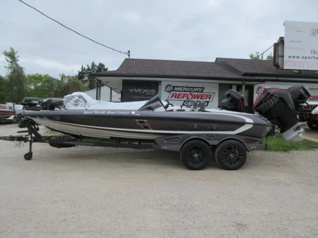 Slide: The Image of Vexus Vxs21 / Mercury 300L Racing TM 2025 - 1