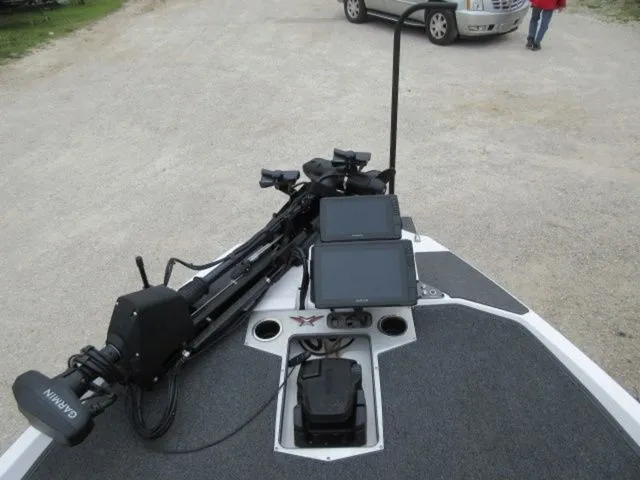 Slide: The Image of Vexus Vxs21 / Mercury 300L Racing TM 2025 - 12