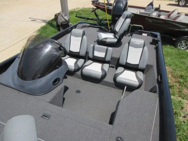 Slide: The Image of Lowe 175 Stinger / Mercury 60Hp Outboard / Trolling Mot 2016 - 13