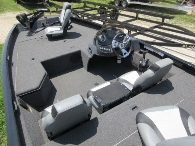 Slide: The Image of Lowe 175 Stinger / Mercury 60Hp Outboard / Trolling Mot 2016 - 15