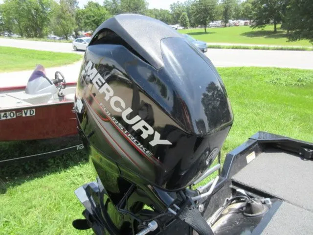 Slide: The Image of Lowe 175 Stinger / Mercury 60Hp Outboard / Trolling Mot 2016 - 4