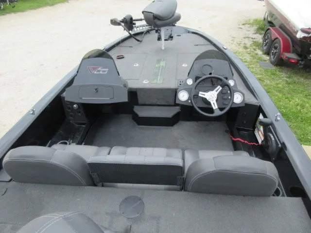 Slide: The Image of Stratos 186 Bass Boat Pkg / Mercury 115 PRO XS 2015 - 9