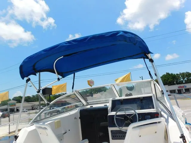 Slide: The Image of Wellcraft 216 Coastal 1996 - 18