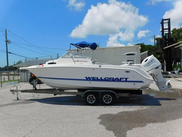 Slide: The Image of Wellcraft 216 Coastal 1996 - 5