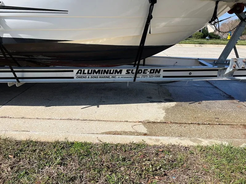 Slide: The Image of Glastron GS 249 2004 - 6