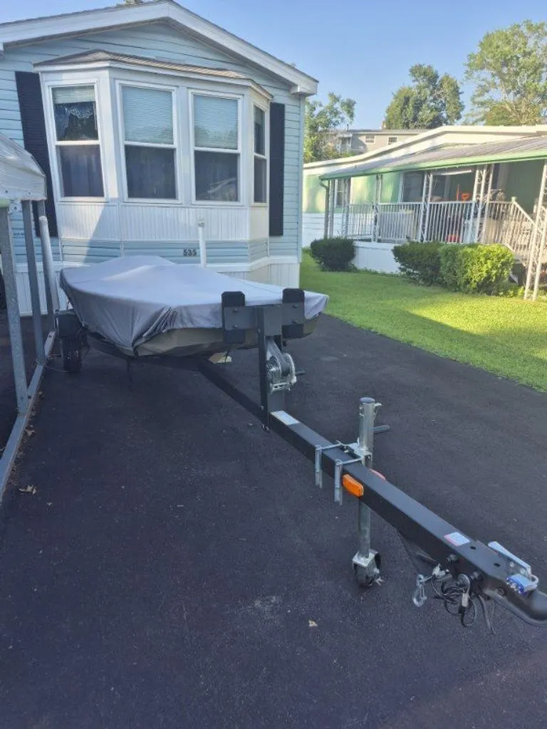 Slide: The Image of Tracker 12 Jon 2025 - 2