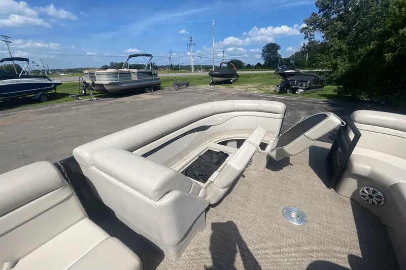 Slide: The Image of Bennington 22 SSRCXDI 2018 - 20