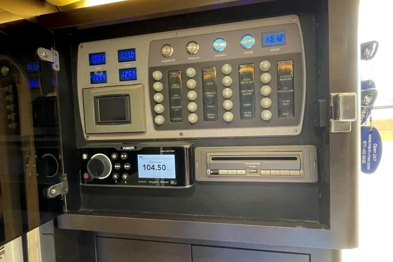 Slide: The Image of Scout 420 LXF 2020 - 77