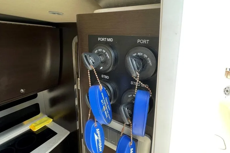 Slide: The Image of Scout 420 LXF 2020 - 78