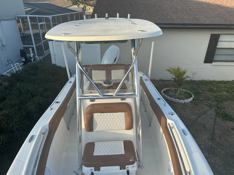 Slide: The Image of Pioneer 202 Sportfish 2024 - 69