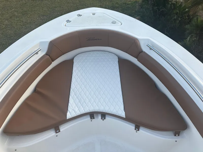 Slide: The Image of Pioneer 202 Sportfish 2024 - 73