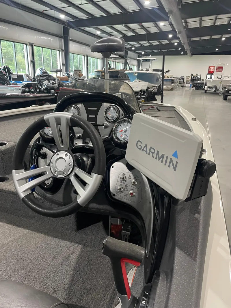 Slide: The Image of 2021 Bass Tracker 195 Pro Team XTE boat dashboard with Garmin navigation system. - 5