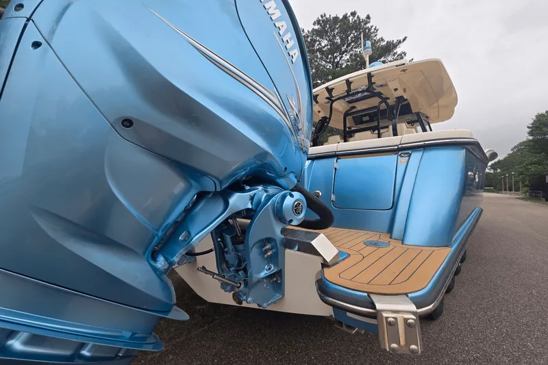 Slide: The Image of Scout 380 LXF 2020 - 4