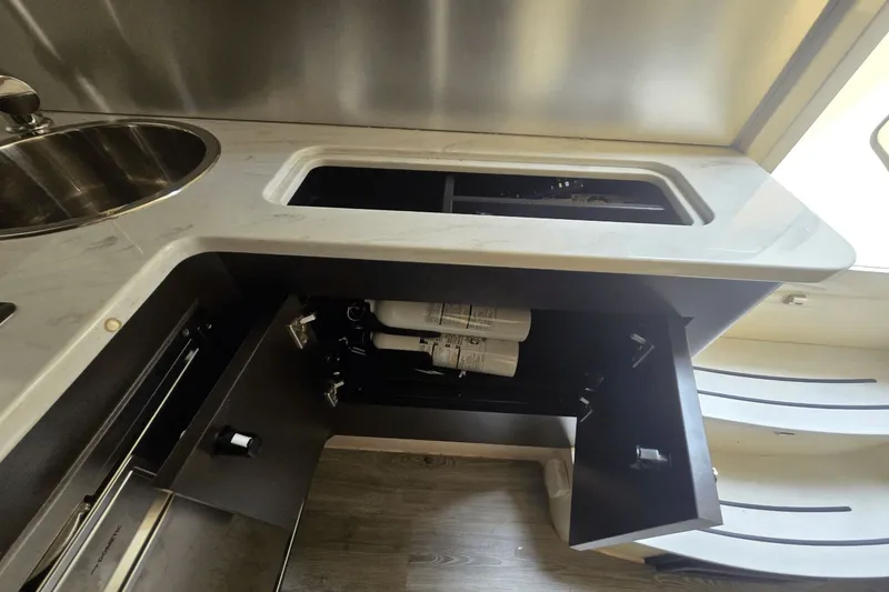 Slide: The Image of Scout 380 LXF 2020 - 54