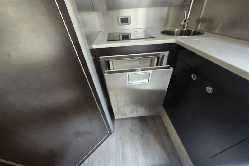 Slide: The Image of Scout 380 LXF 2020 - 55