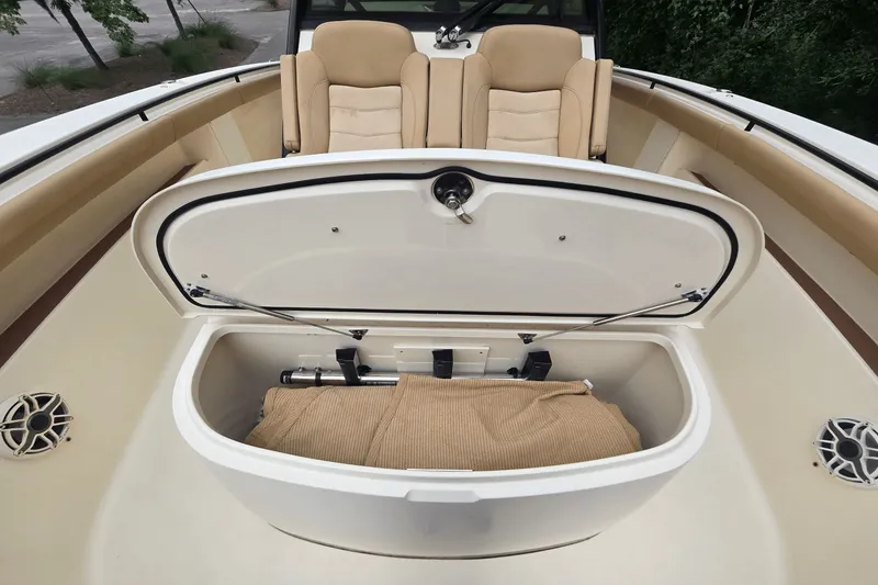 Slide: The Image of Scout 380 LXF 2020 - 61