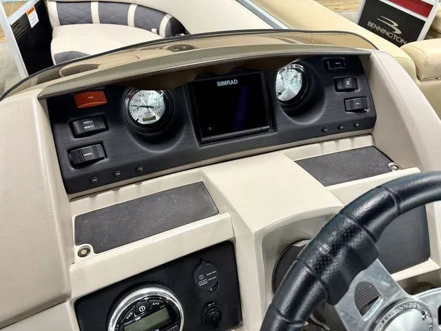 Slide: The Image of Bennington 22 SSRXP 2019 - 6