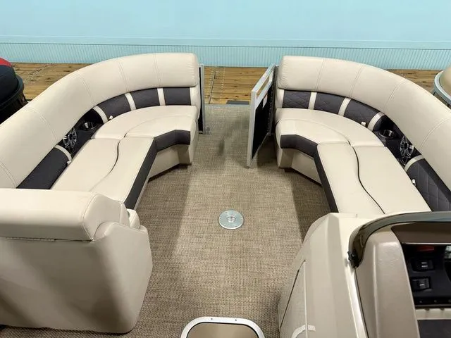 Slide: The Image of Bennington 22 SSRXP 2019 - 7