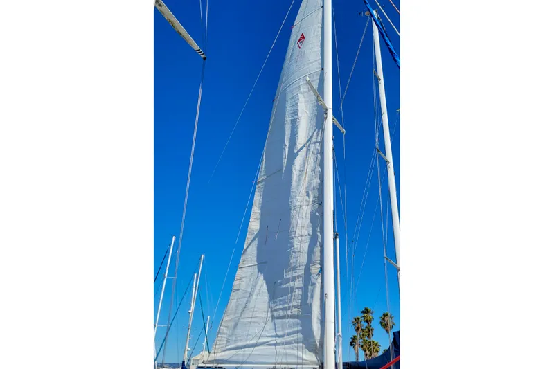 Slide: The Image of Catalina 34 MkII 1988 - 19