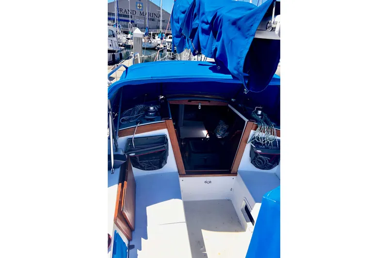 Slide: The Image of Catalina 34 MkII 1988 - 5