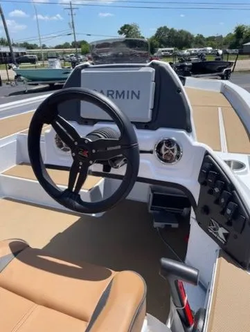 Slide: The Image of Xpress H20 Bass 2026 - 6