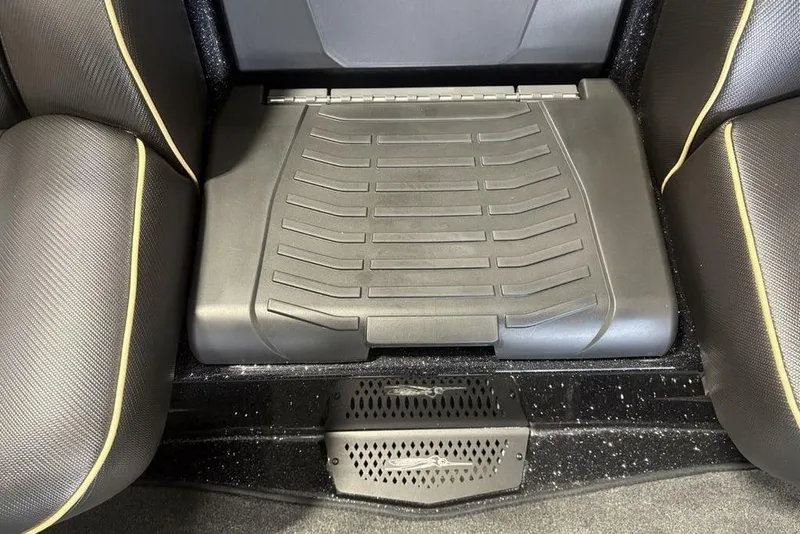 Slide: The Image of 2026 Skeeter ZXE20 interior floor detail with textured mat and seat edges. - 23