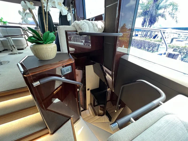 Slide: The Image of Galeon 680 Fly 2020 - 61