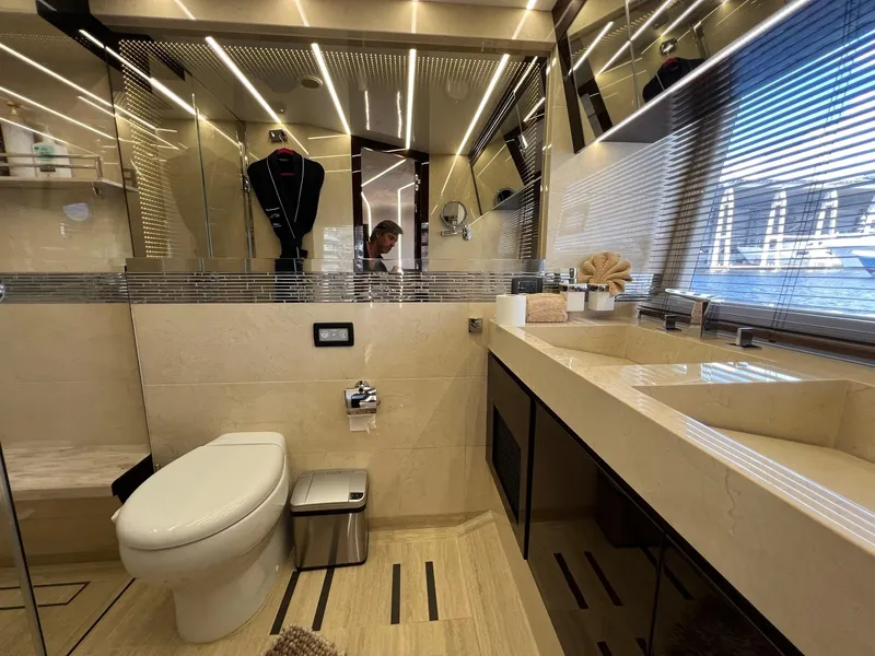 Slide: The Image of Galeon 680 Fly 2020 - 67