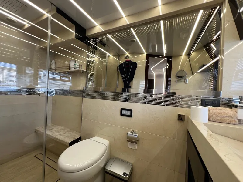 Slide: The Image of Galeon 680 Fly 2020 - 69