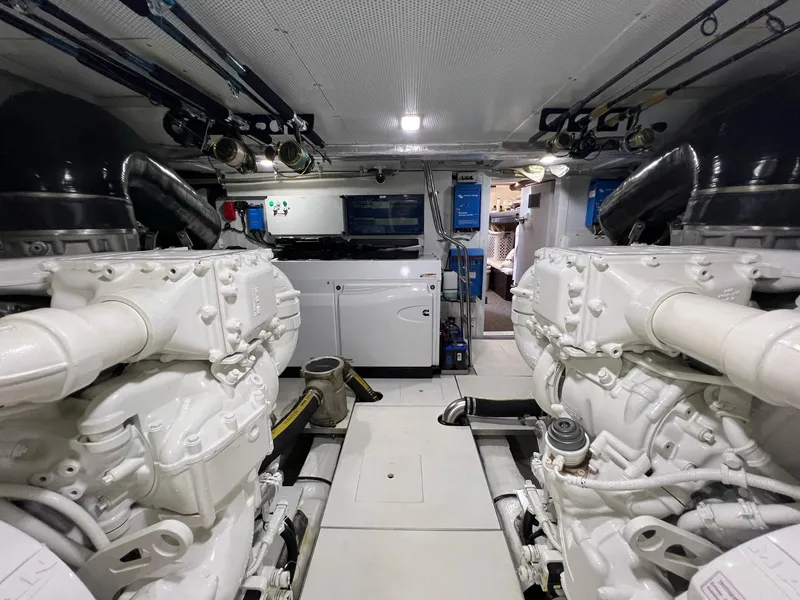 Slide: The Image of Galeon 680 Fly 2020 - 83