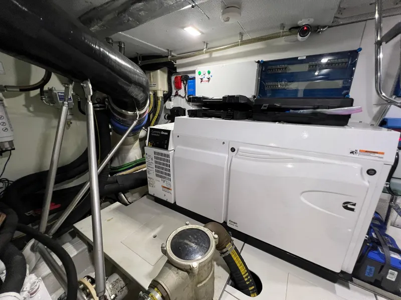 Slide: The Image of Galeon 680 Fly 2020 - 84