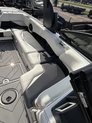 Slide: The Image of Supra SL450 2020 - 13