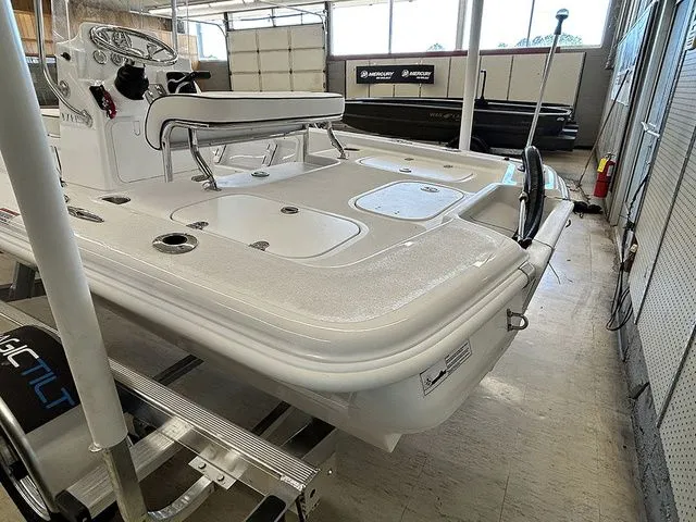 Slide: The Image of ALK 2 Powerboats 17HS 2026 - 4