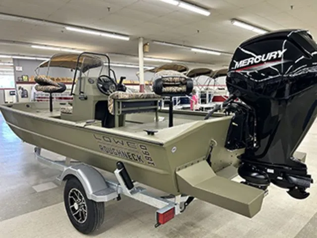 Slide: The Image of Lowe Roughneck RX1860 Tunnel Jet 2026 - 16