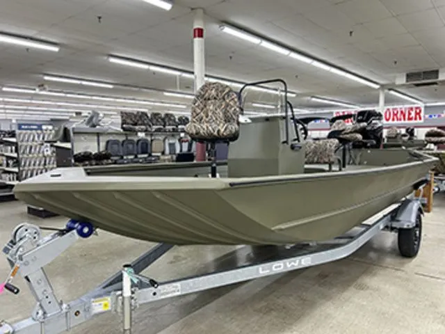 Slide: The Image of Lowe Roughneck RX1860 Tunnel Jet 2026 - 3