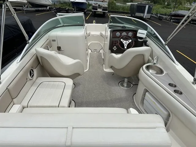 Slide: The Image of Sea Ray 230 Sundeck 2009 - 12