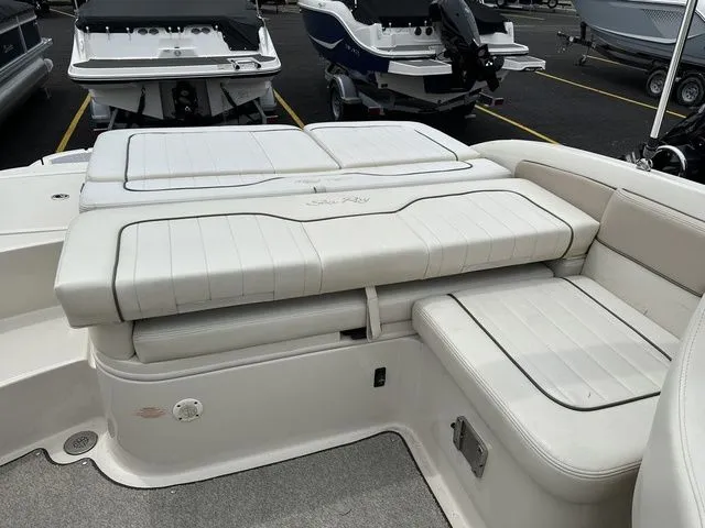 Slide: The Image of Sea Ray 230 Sundeck 2009 - 18