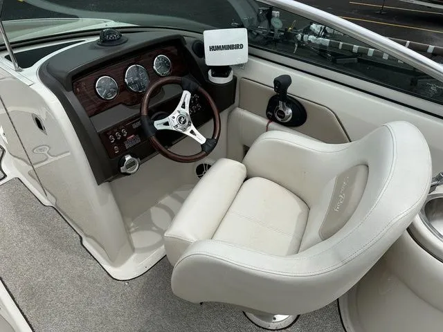 Slide: The Image of Sea Ray 230 Sundeck 2009 - 20