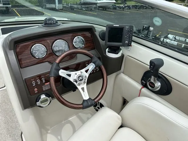 Slide: The Image of Sea Ray 230 Sundeck 2009 - 21