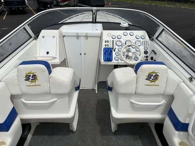 Slide: The Image of Fountain Lightening 35 2000 - 19