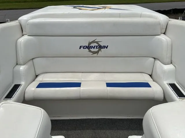 Slide: The Image of Fountain Lightening 35 2000 - 29