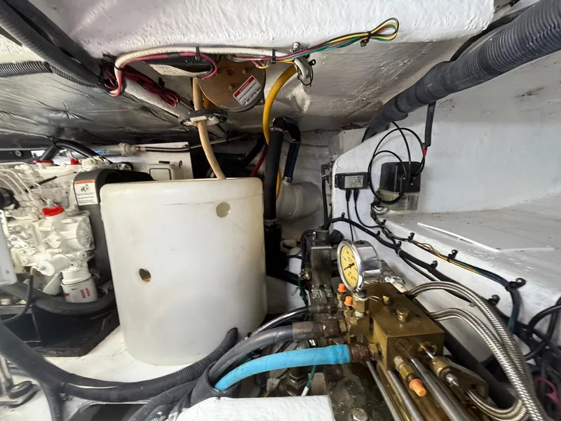 Slide: The Image of Sea Ray 52 Sedan Bridge 2007 - 61