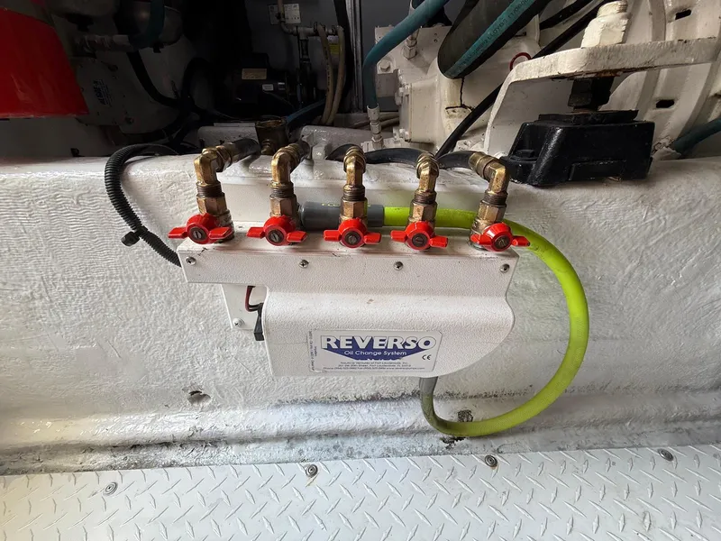 Slide: The Image of Sea Ray 52 Sedan Bridge 2007 - 65