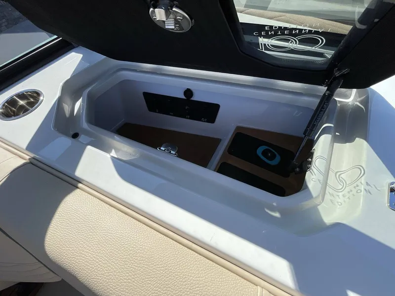 Slide: The Image of Nautique G23 2025 - 14