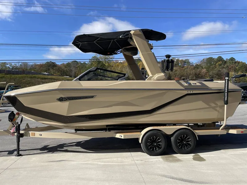 Slide: The Image of Nautique G23 2025 - 10