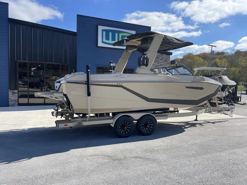 Slide: The Image of Nautique G23 2025 - 14