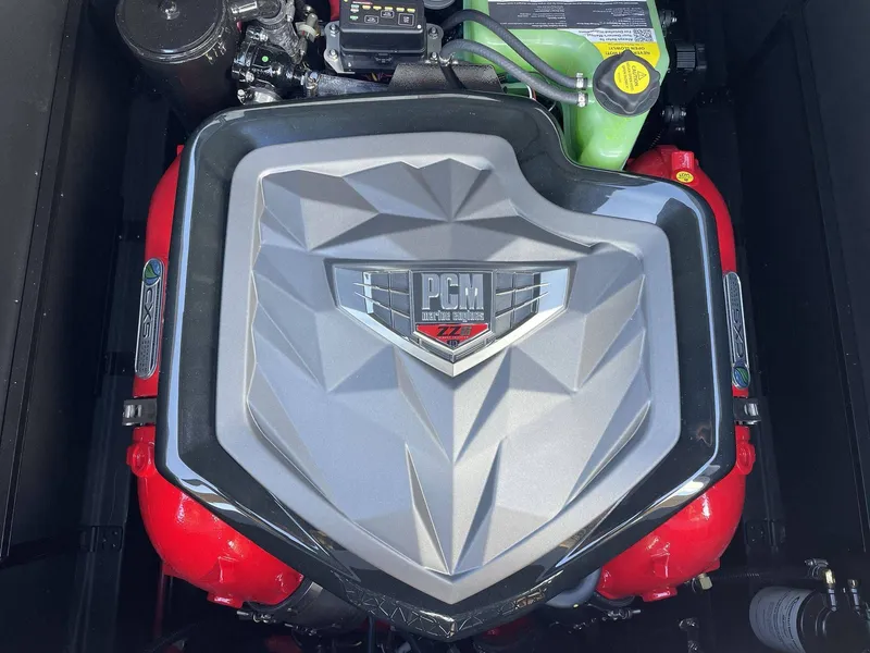 Slide: The Image of Nautique G23 2025 - 6