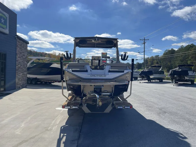 Slide: The Image of Nautique G23 2025 - 7