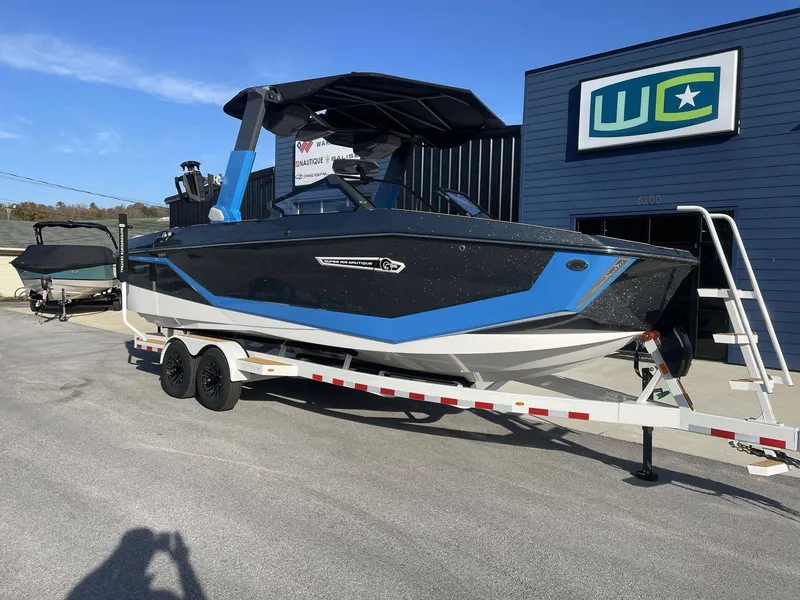 Slide: The Image of Nautique G25 2025 - 6