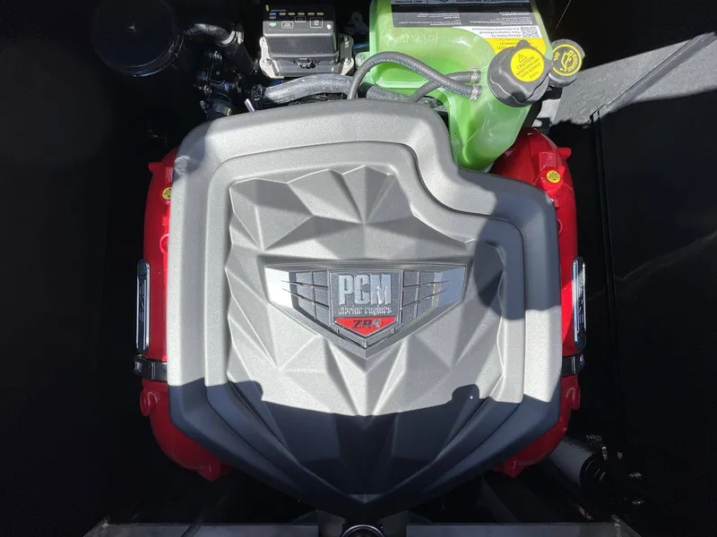 Slide: The Image of Nautique Super Air Nautique GS22 2025 - 10